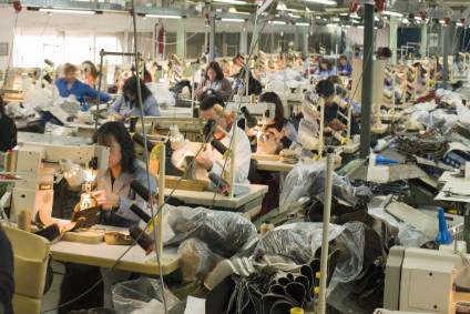 Lao garment workers to receive emergency support