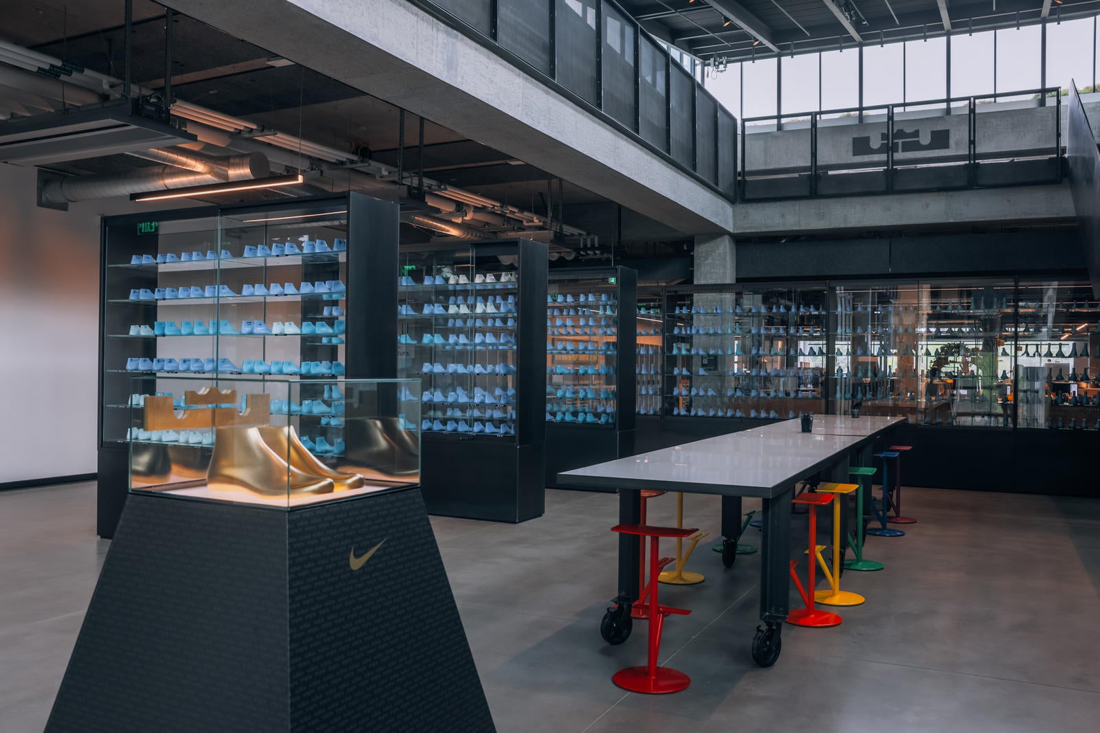 Recuerdo Scully enemigo Nike opens high-tech research and innovation lab - Just Style