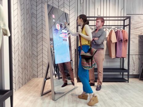 MySize new smart mirror enables virtual try-on MySize new smart mirror enables virtual try-on