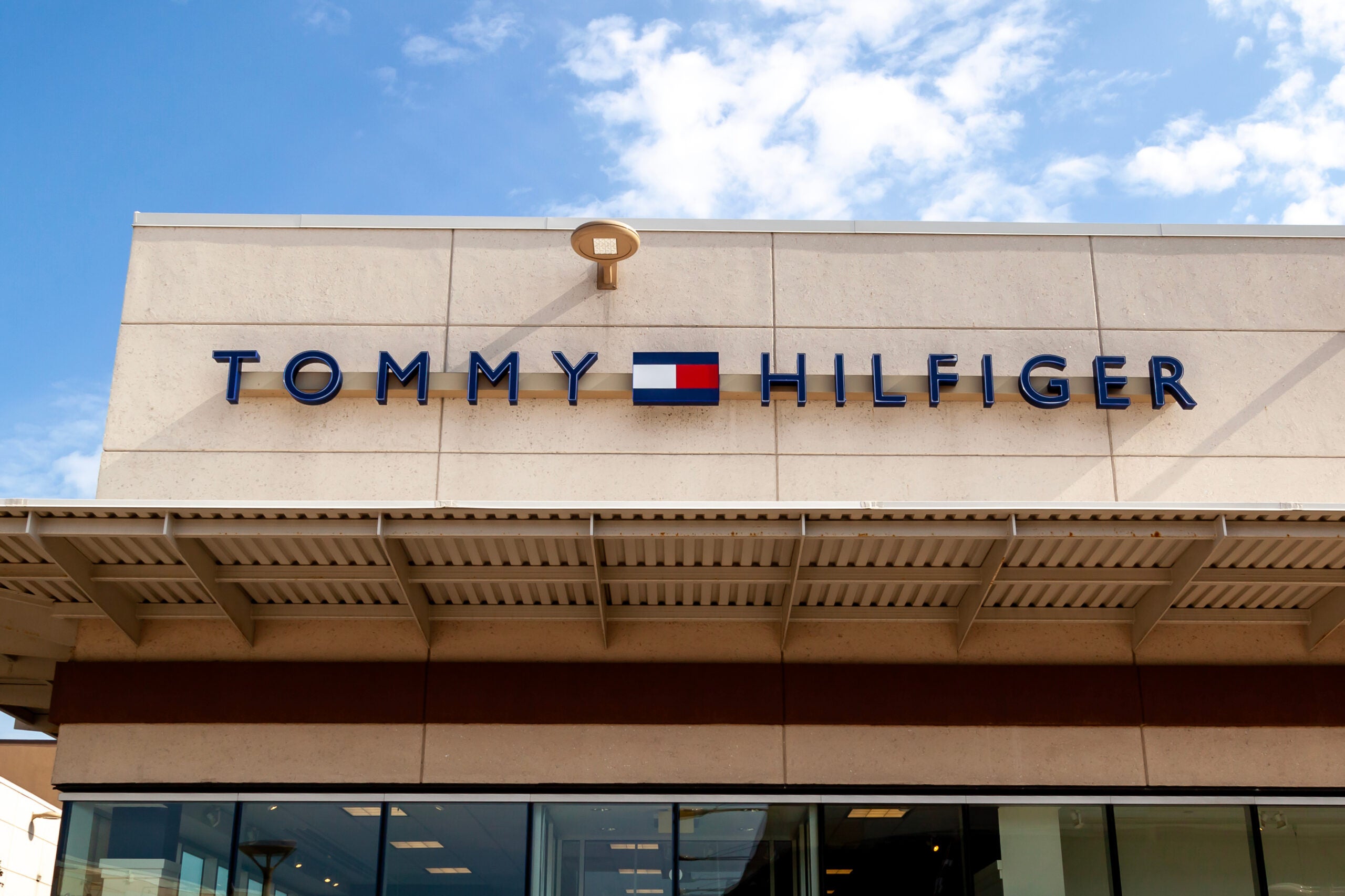 Tommy launches US programme - Style