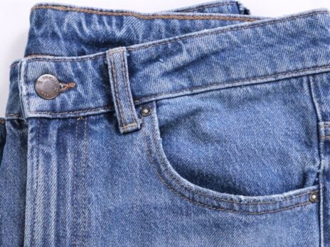 Soorty saves water with new denim dye wash Soorty saves water with new denim dye wash