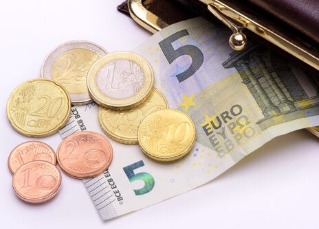 Why European minimum wage rule impacts apparel sourcing decisions Why European minimum wage rule impacts apparel sourcing decisions