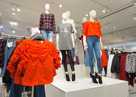 H&M defends transparency amid claims of 'bogus' environmental scores