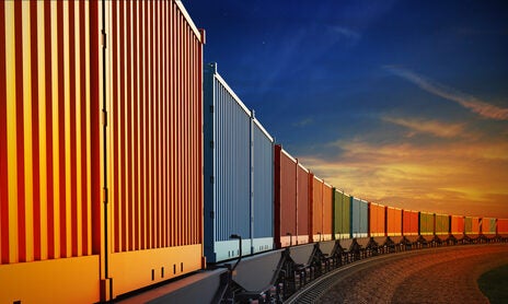 US apparel sector applauds tentative rail agreement