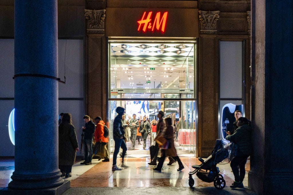 H&M Regent Street upgrade includes rental, recycling services - Just Style