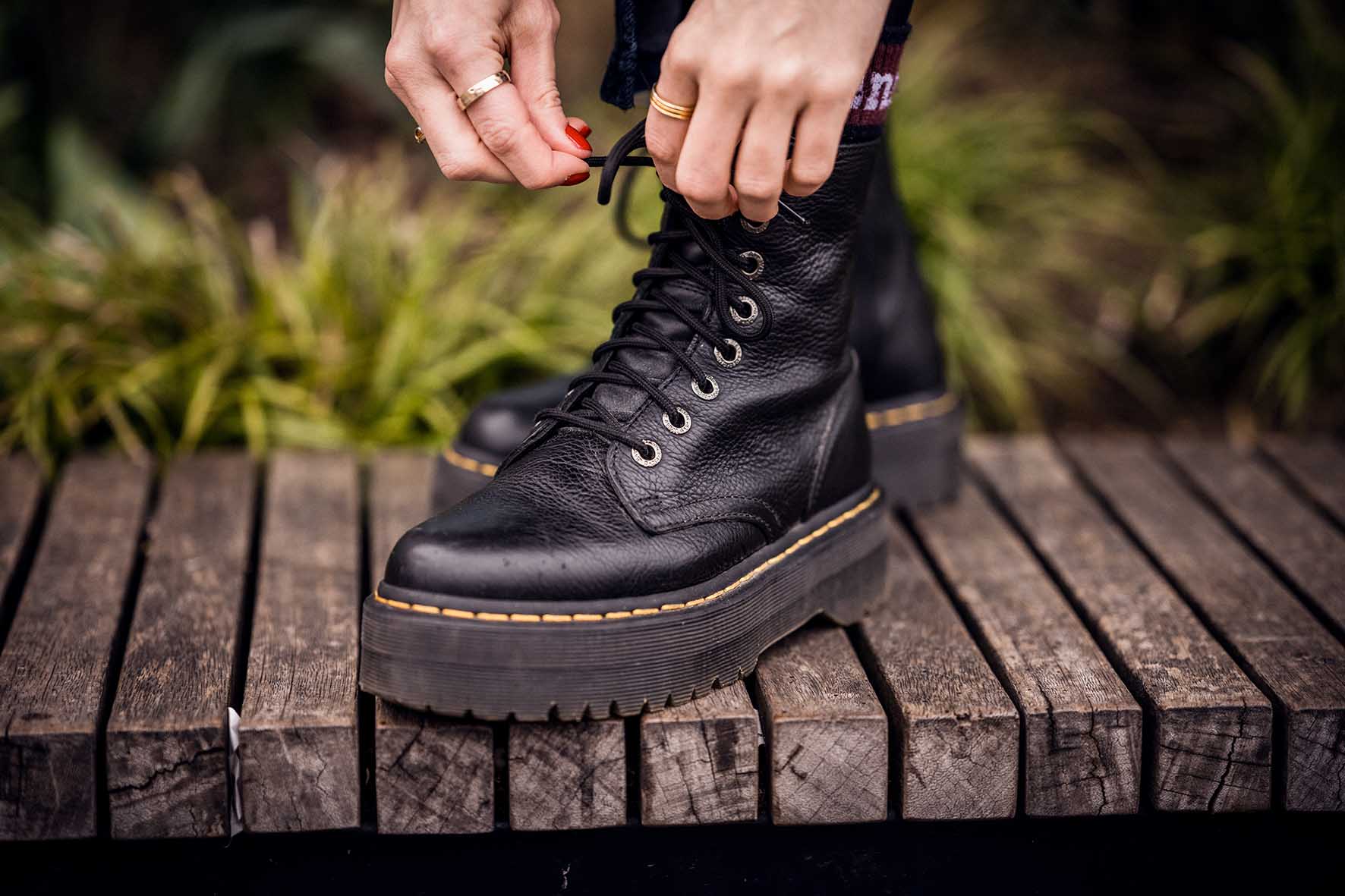 i morgen arkiv parti Dr Martens achieves 'milestone' FY23 revenue but profits down