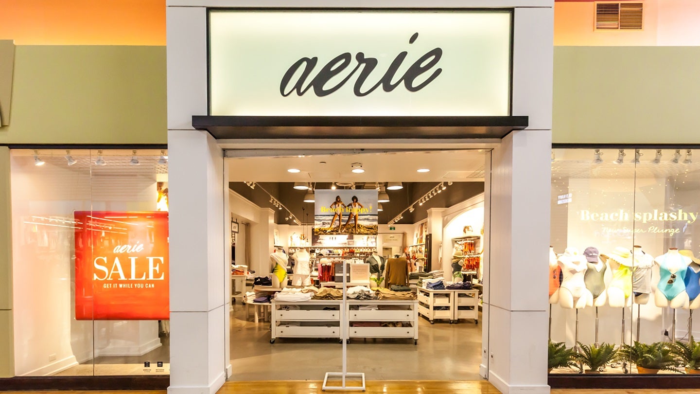 American Eagle Outfitters beats Q2 estimate, predicts tariff impact
