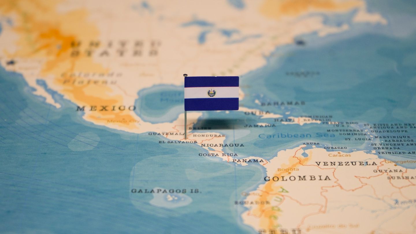 US apparel sector welcomes steps to boost El Salvador, Guatemala trade