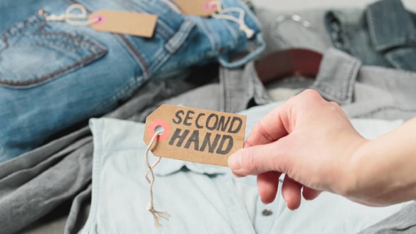 Used US clothing fuels El Salvador’s affordable apparel, study finds